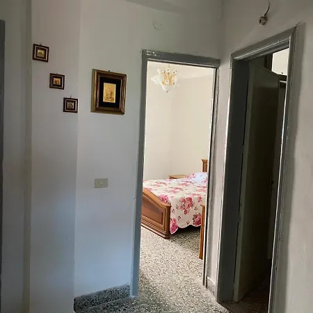 Casa Vacanza Santa Teresa Di Riva Exterior photo